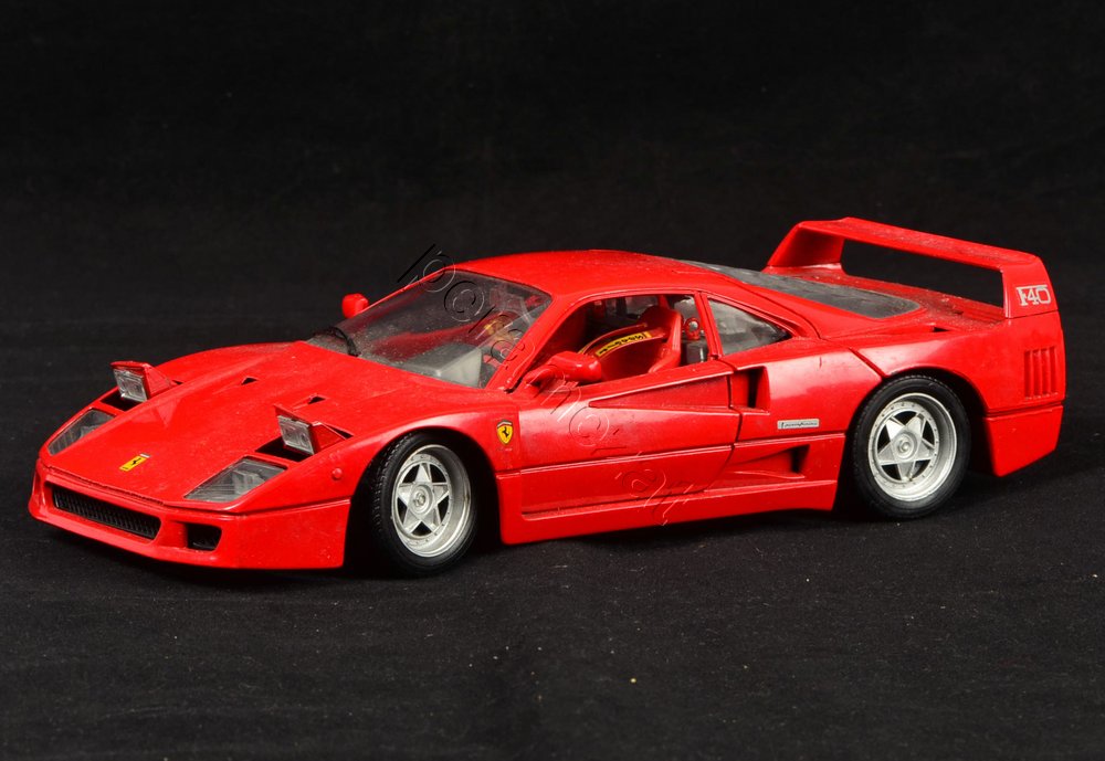 【レア】Ferrari 1/18 F40 TONKA フェラーリ　コレクション 1.jpg